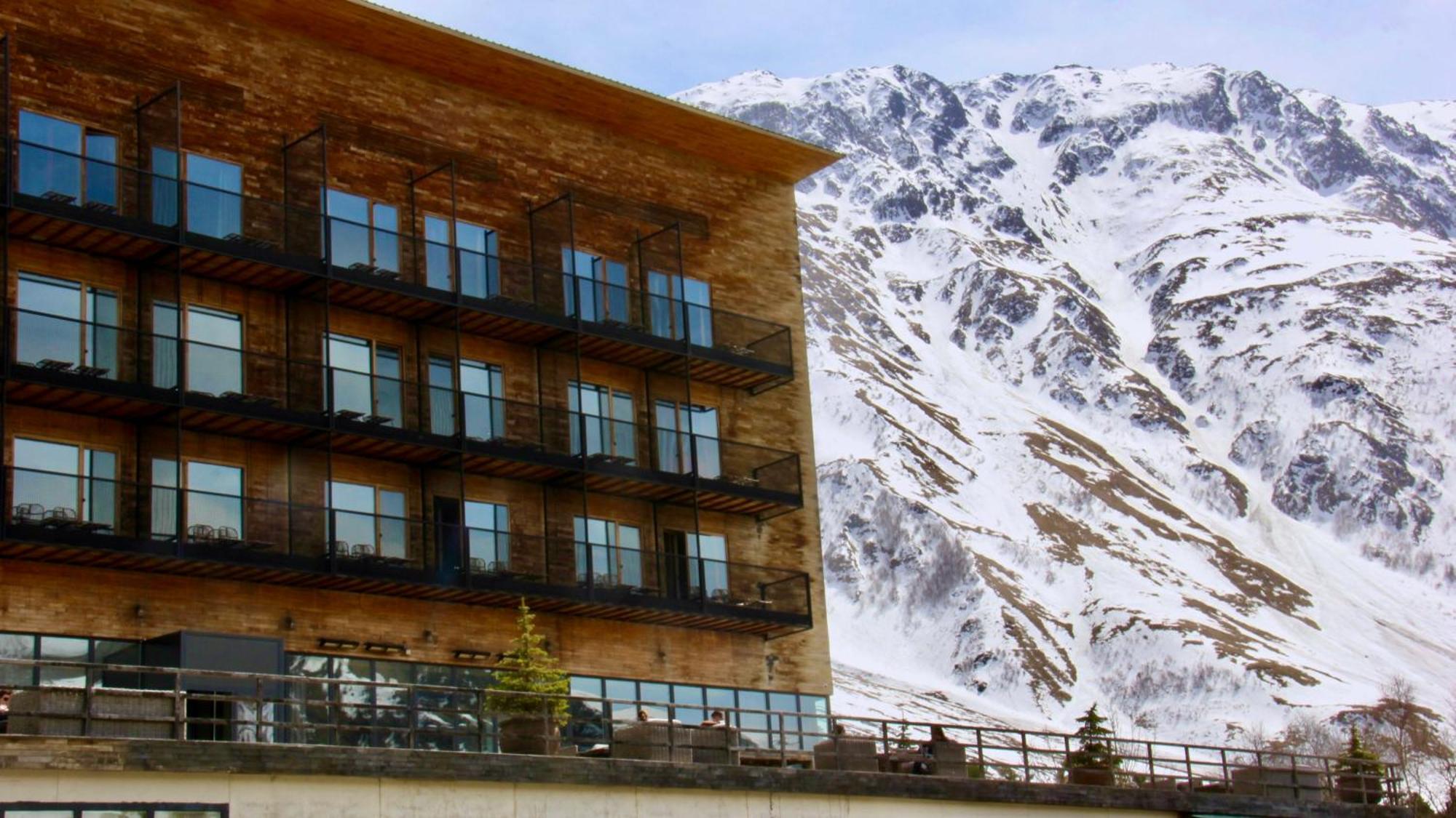 Rooms Hotel Kazbegi Exterior photo The Hotel