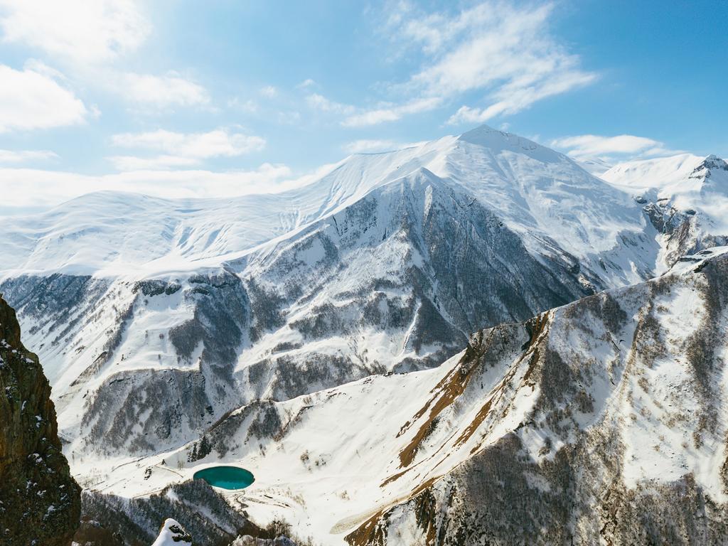 Rooms Hotel Kazbegi Exterior photo Mount Elbrus